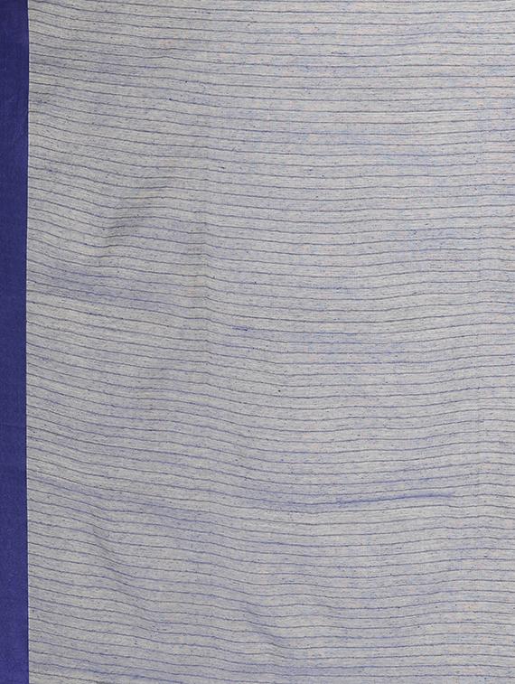 striped tant saree with blouse - 17582865 - Zoom Image - 4