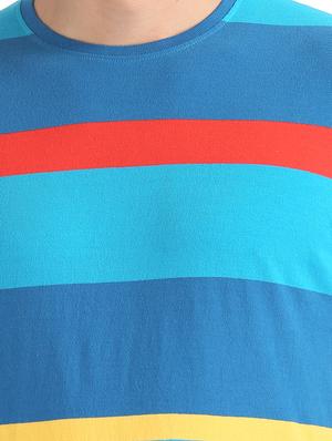 blue striped t-shirt - 17584291 - Standard Image - 5
