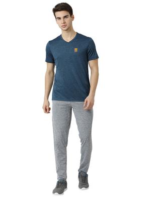 blue solid t-shirt - 17585618 - Standard Image - 4