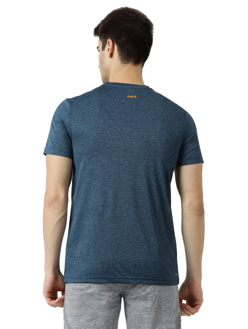 blue solid t-shirt - 17585618 - Zoom Image - 3