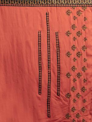 bordered embroidered saree with blouse - 17586465 - Standard Image - 5