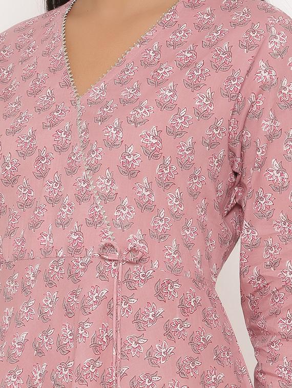 pink printed anarkali kurta - 17586902 - Zoom Image - 4