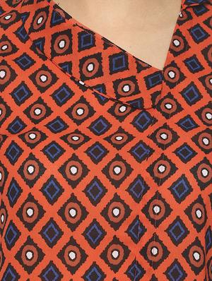 red printed crop top - 17587204 - Standard Image - 5