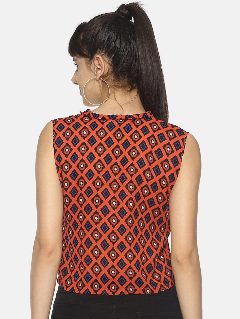 red printed crop top - 17587204 - Zoom Image - 3