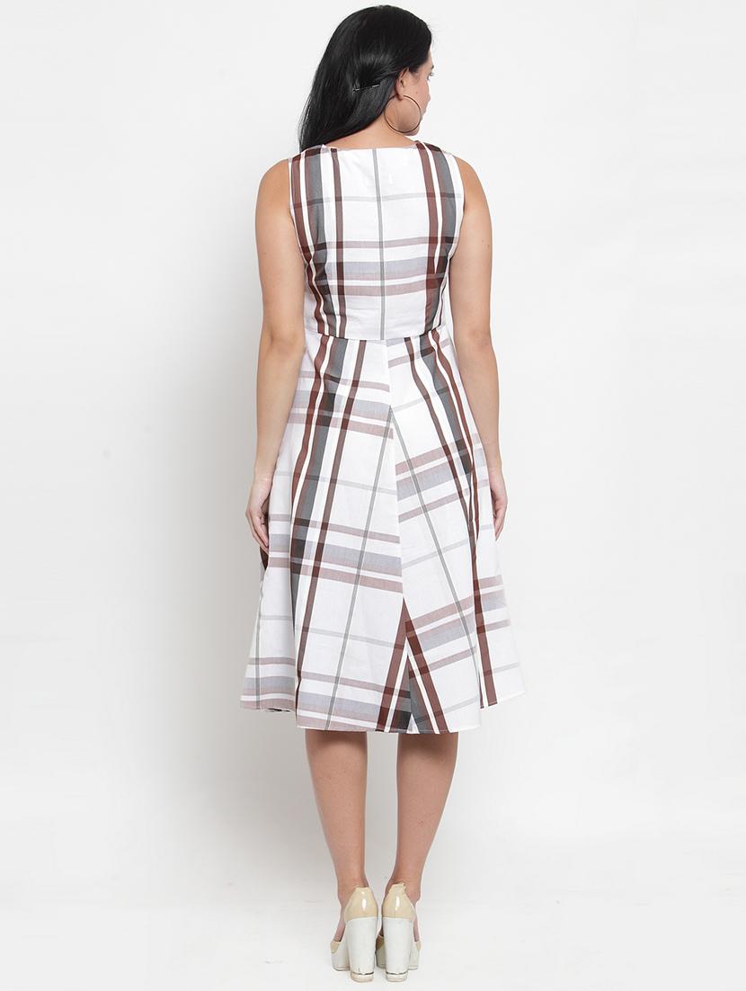 double breasted a-line dress - 17588203 - Zoom Image - 3