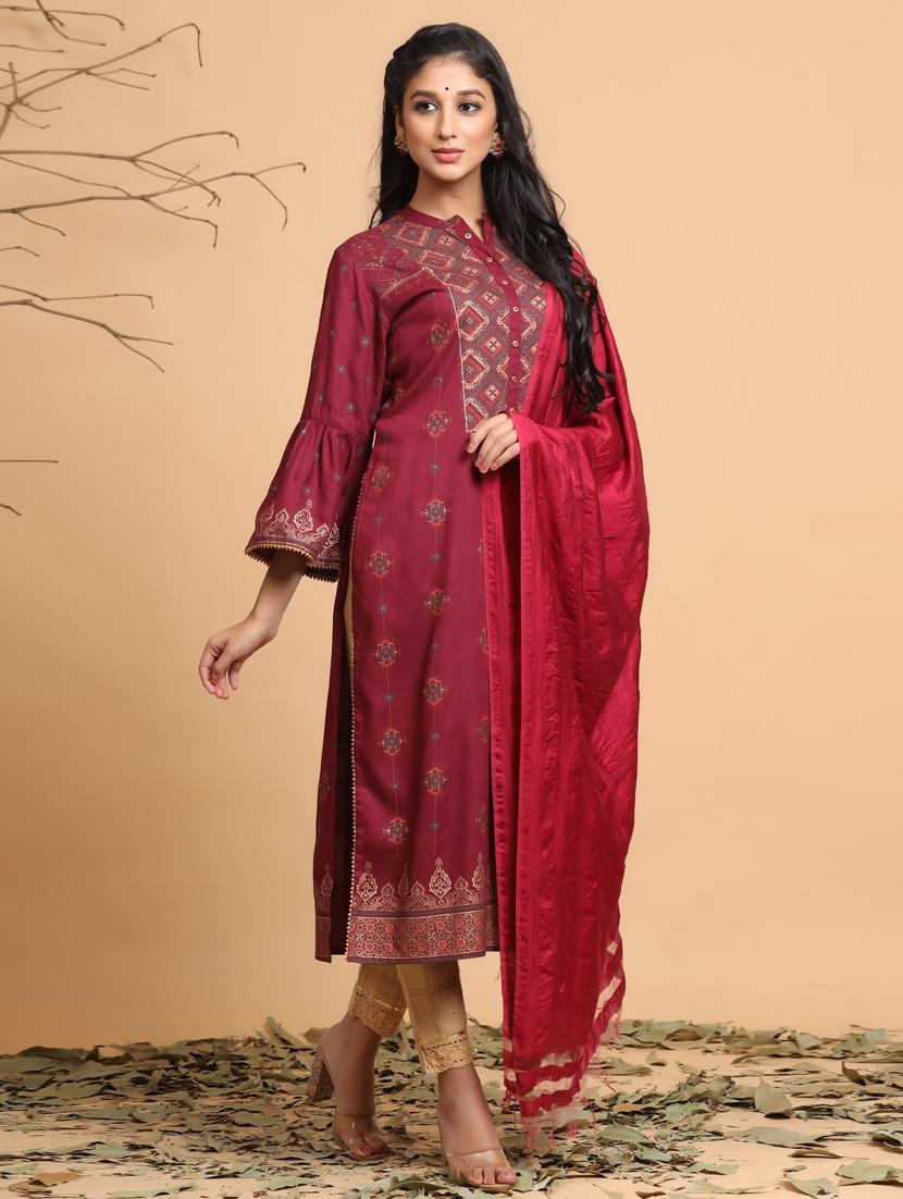 burgundy printed straight kurta set - 17588662 - Zoom Image - 3