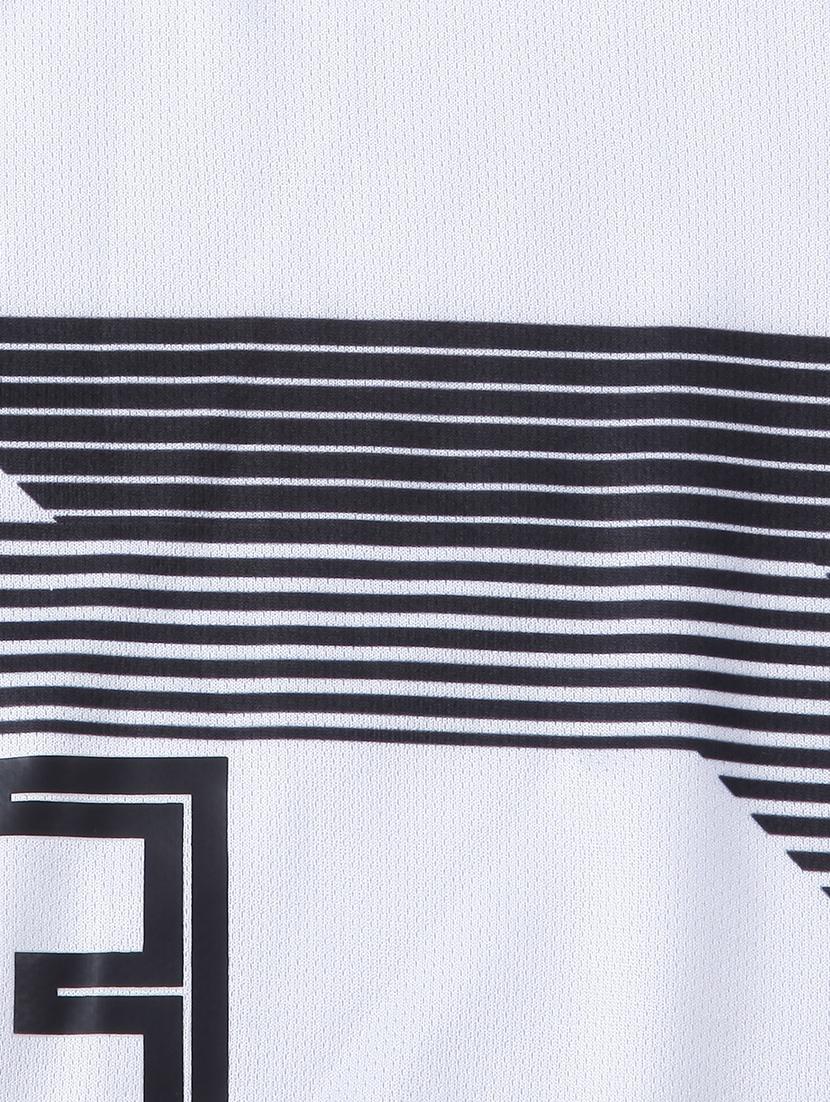 round neck t-shirt - 17588965 - Zoom Image - 5