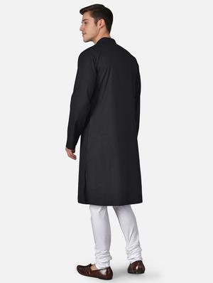 black solid long kurta - 17590257 - Standard Image - 4