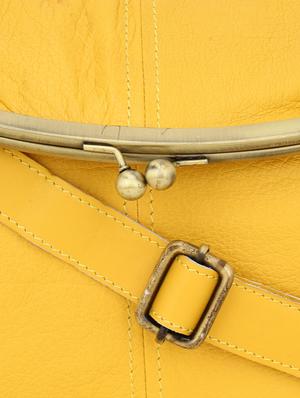 yellow leather messenger handbag - 17590387 - Standard Image - 4