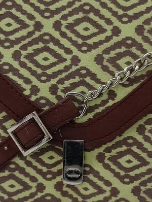 green canvas envelope clutch - 17590647 - Standard Image - 4