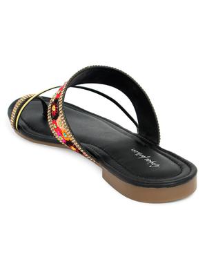 black synthetic slip on kolhapuris - 17591883 - Standard Image - 3