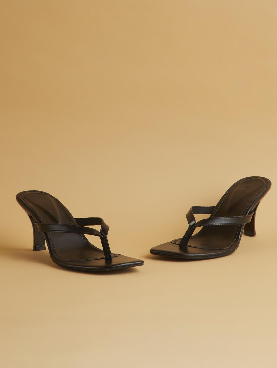 black t-strap sandals - 17592721 - Zoom Image - 2