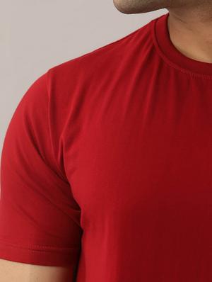 red solid t-shirt - 17592848 - Standard Image - 4