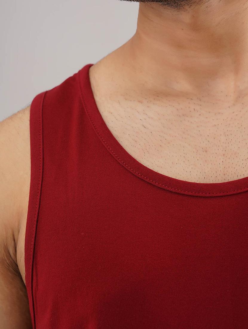 maroon solid vest - 17593046 - Zoom Image - 4