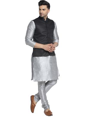 silver solid kurta pajama ethnic wear set with black nehru jacket - 17594271 - Standard Image - 2
