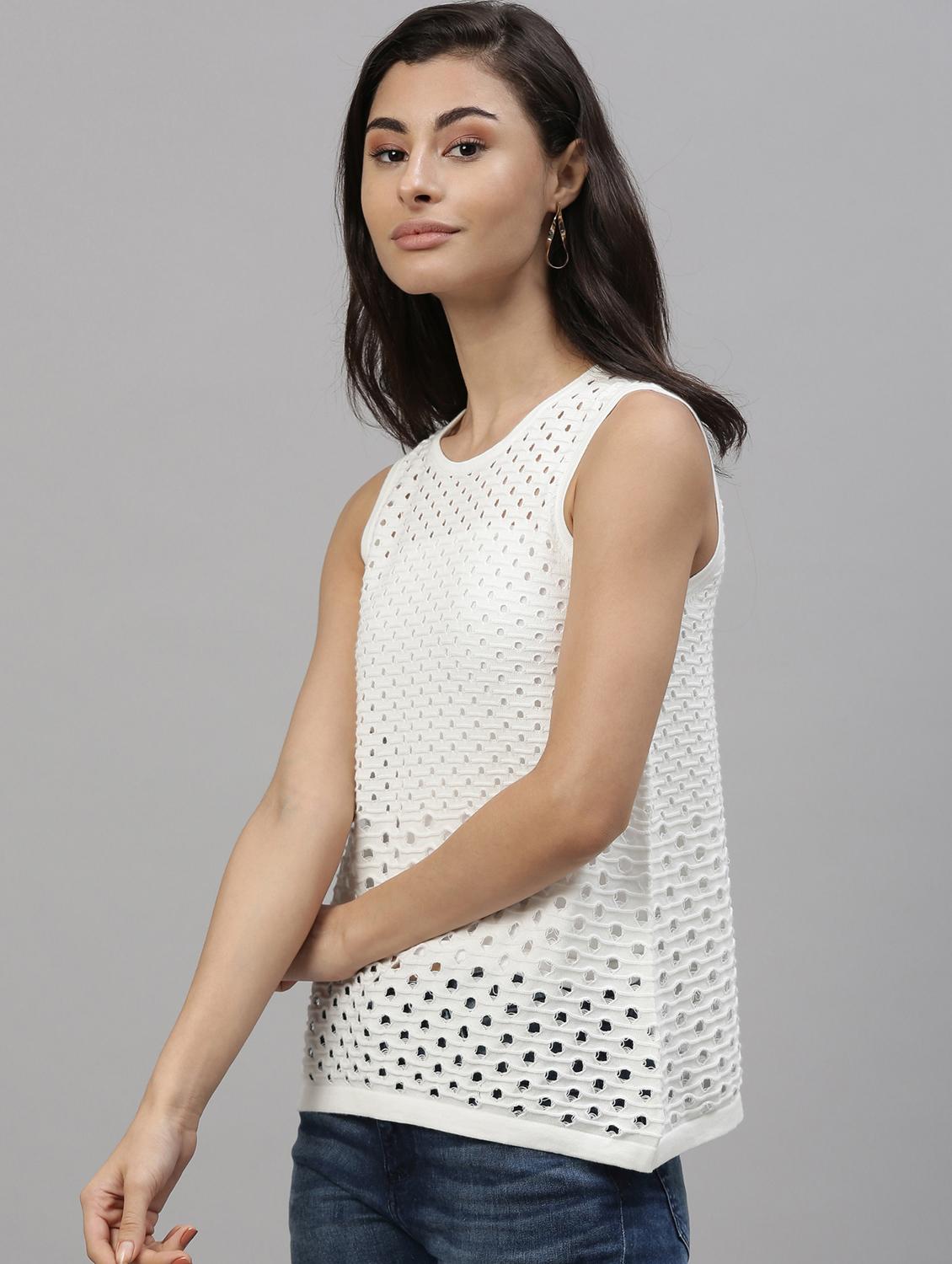 round neck perforated top - 17594510 - Zoom Image - 2