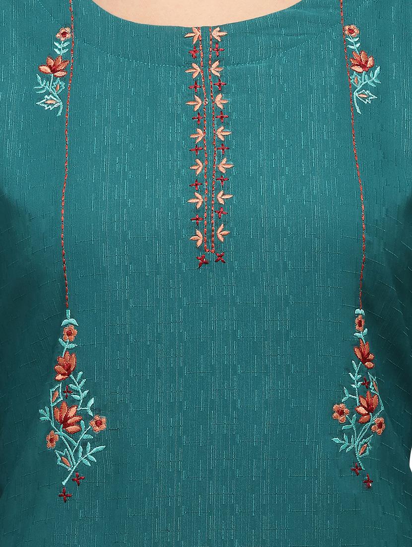 green solid straight kurta - 17595154 - Zoom Image - 5