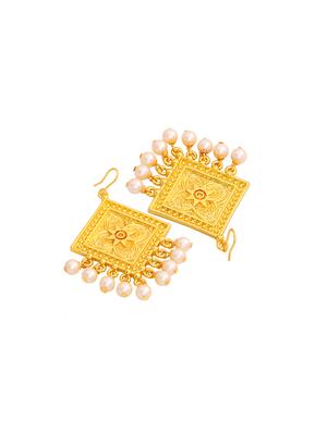 gold metal drop earring - 17595701 - Standard Image - 4