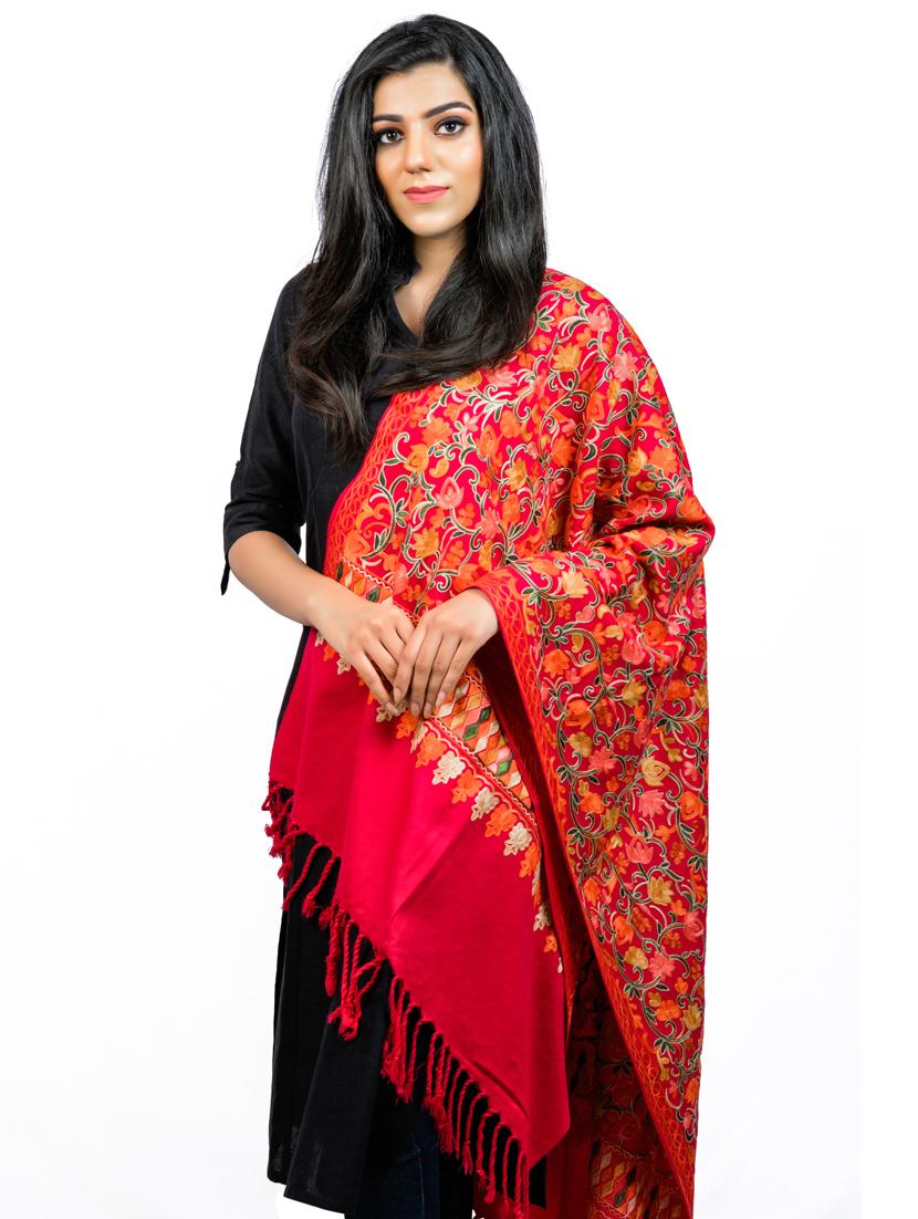 red embroidered stole - 17596064 - Zoom Image - 1