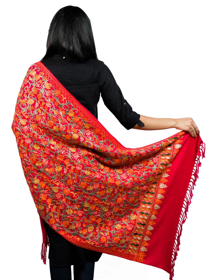 red embroidered stole - 17596064 - Zoom Image - 3