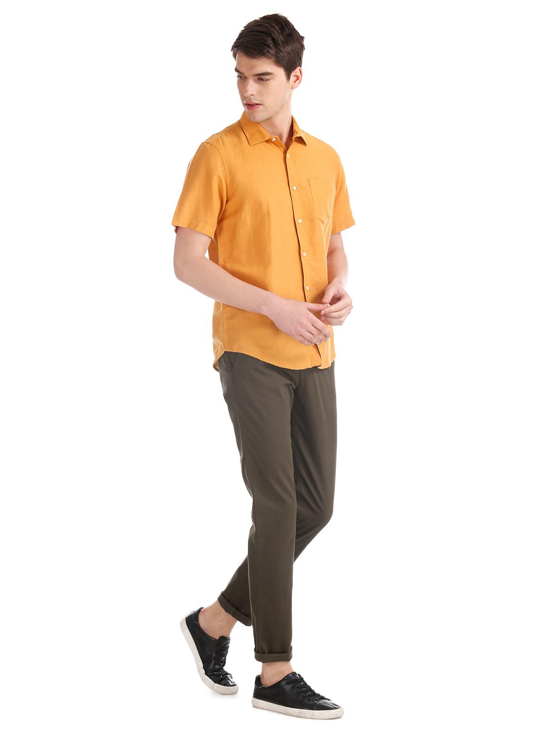 olive green solid chinos trouser - 17597696 - Zoom Image - 4