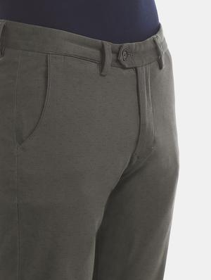 olive green solid chinos trouser - 17597708 - Standard Image - 5