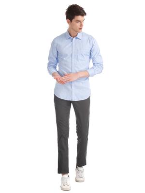 grey solid chinos trouser - 17597731 - Standard Image - 4