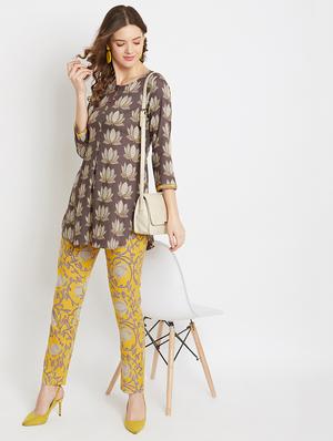 brown rayon straight kurti - 17602252 - Standard Image - 4
