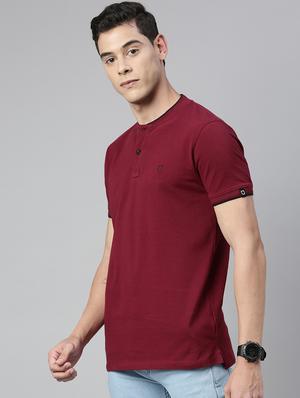 maroon solid t-shirt - 17608364 - Standard Image - 2