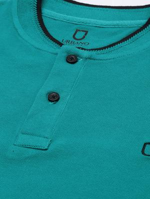 green solid t-shirt - 17608367 - Standard Image - 5