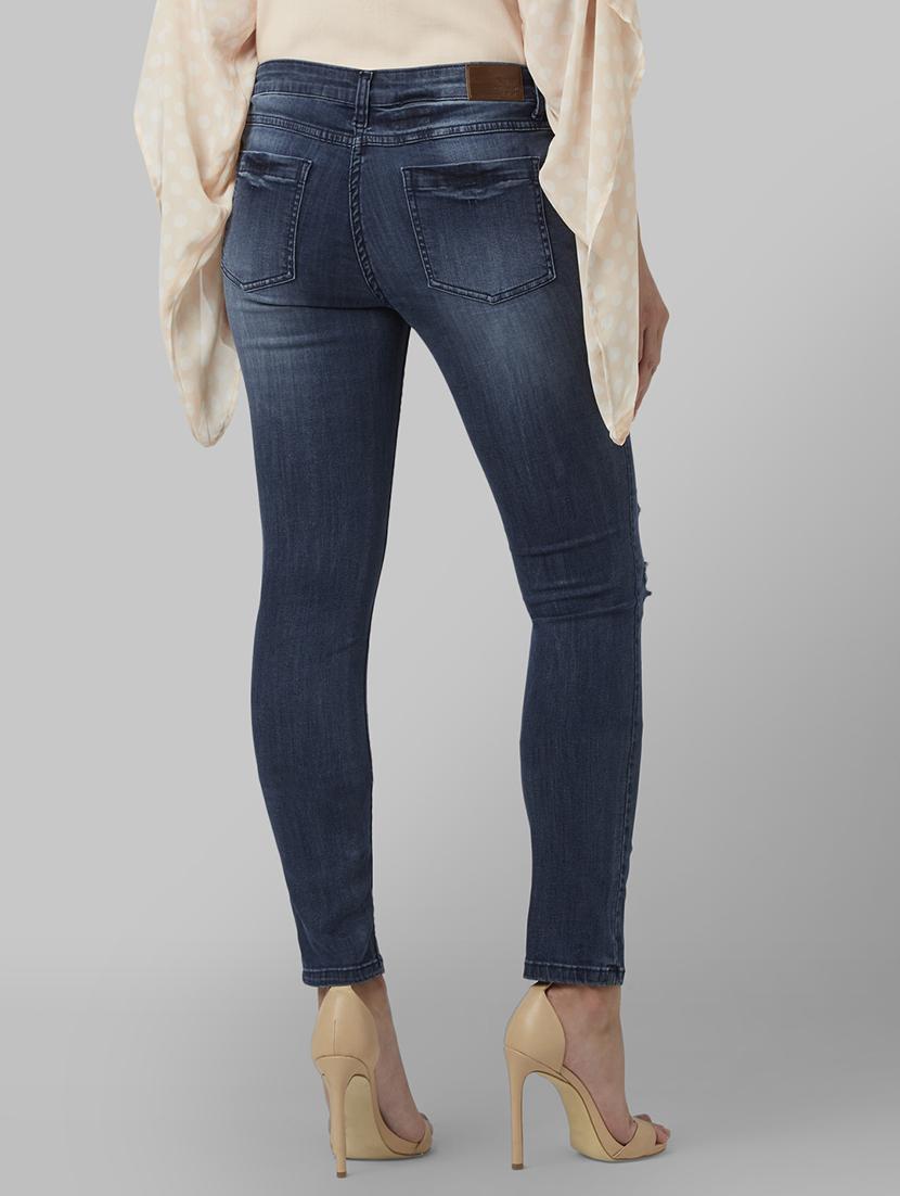 mid rise distressed jeans - 17608764 - Zoom Image - 3