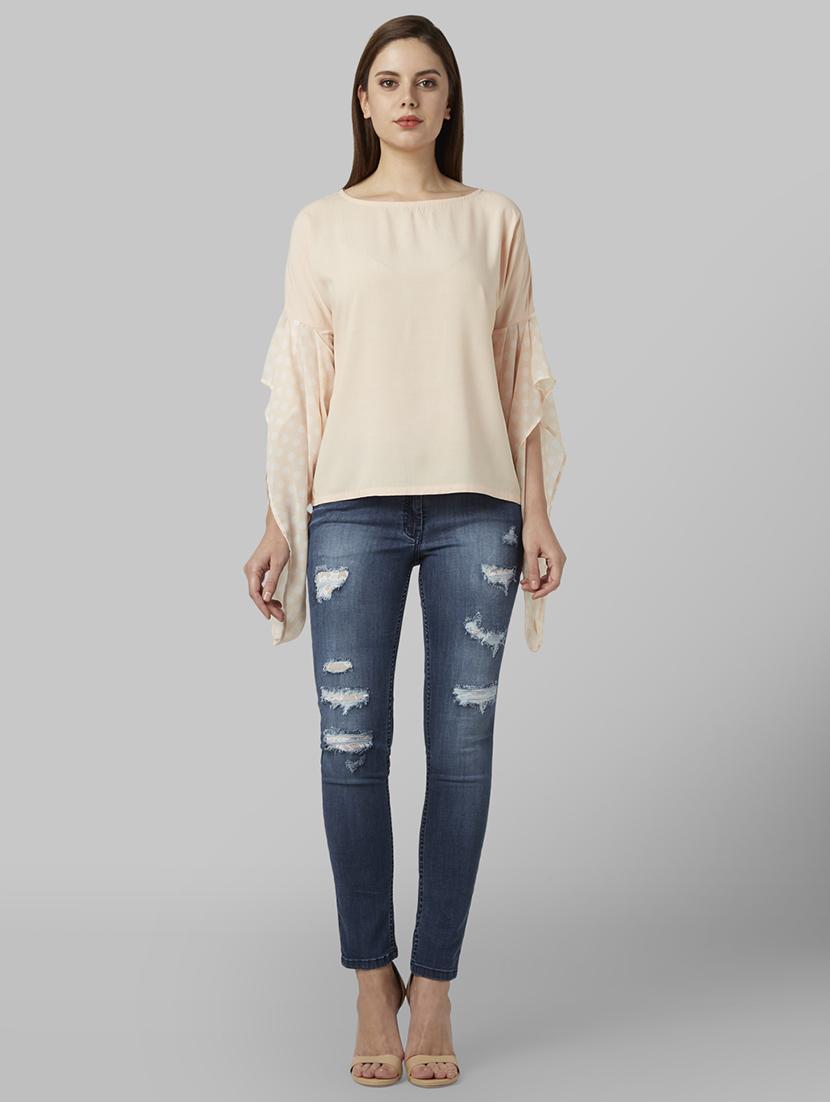 mid rise distressed jeans - 17608764 - Zoom Image - 4
