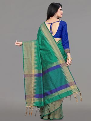 solid bordered saree with blouse - 17610302 - Standard Image - 4