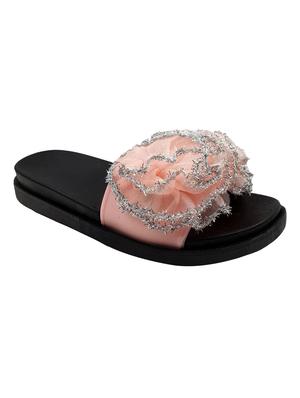 pink slip on flip flop - 17611091 - Standard Image - 2