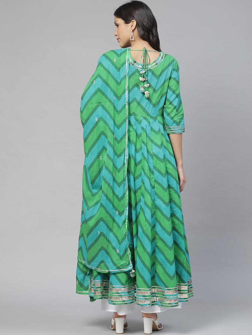 green cotton anarkali kurta - 17611382 - Zoom Image - 3