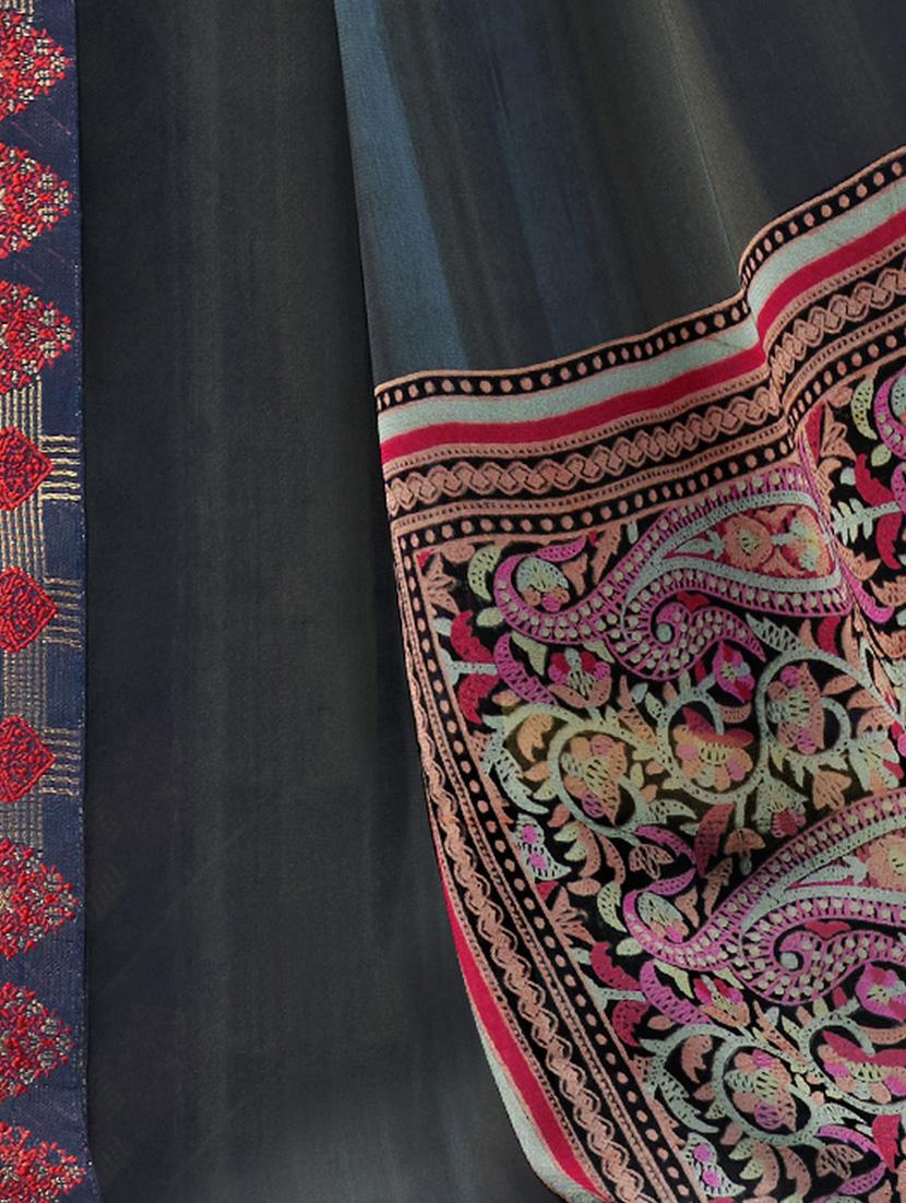 floral printed saree with blouse - 17611808 - Zoom Image - 3