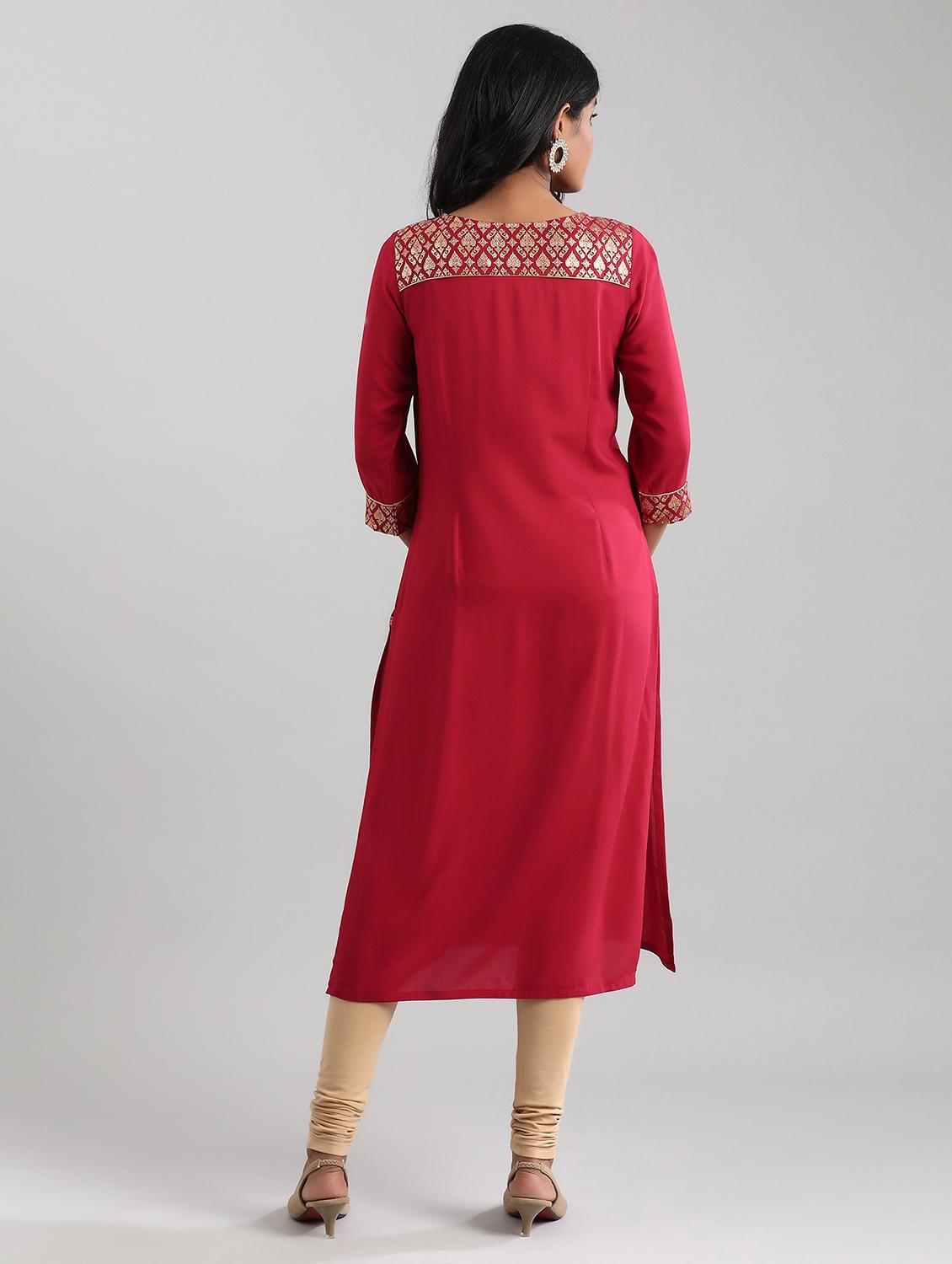 red viscose straight kurta - 17614240 - Zoom Image - 3