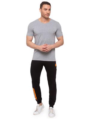 grey solid t-shirt - 17615525 - Standard Image - 4