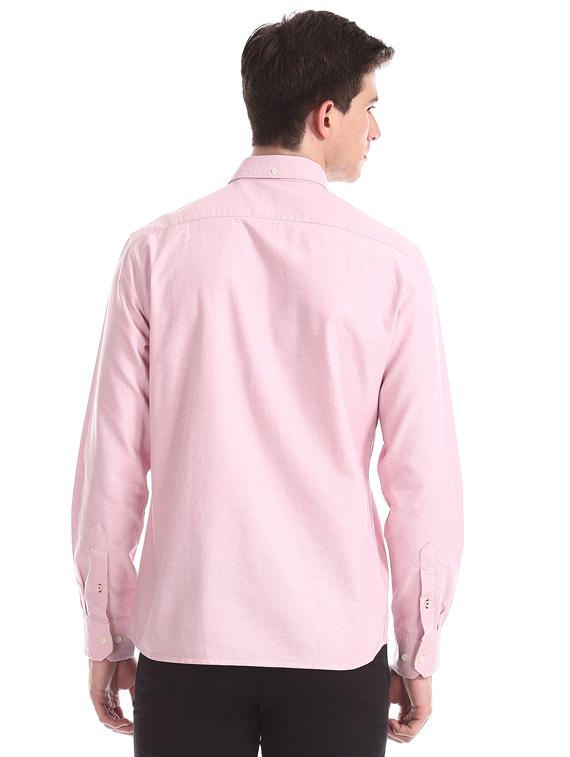 pink solid casual shirt - 17616391 - Zoom Image - 3