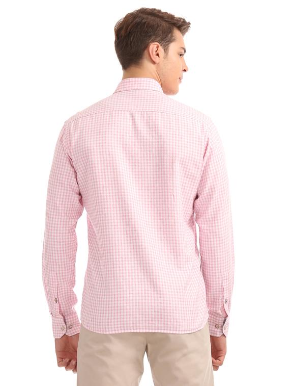 pink checkered casual shirt - 17616465 - Zoom Image - 3