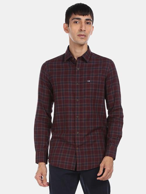 maroon checkered casual shirt - 17616494 - Standard Image - 1