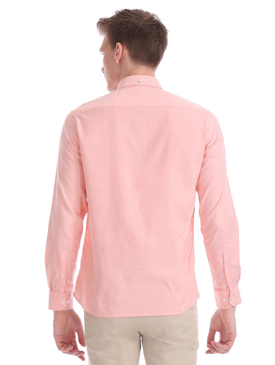pink solid casual shirt - 17616532 - Zoom Image - 3
