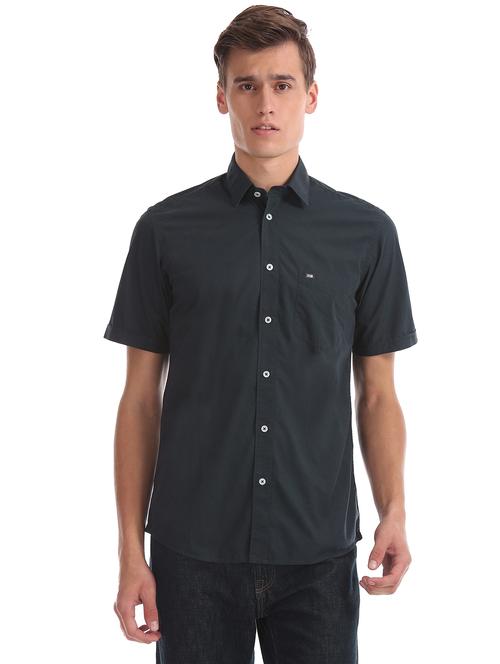 dark blue solid casual shirt - 17616640 - Standard Image - 1