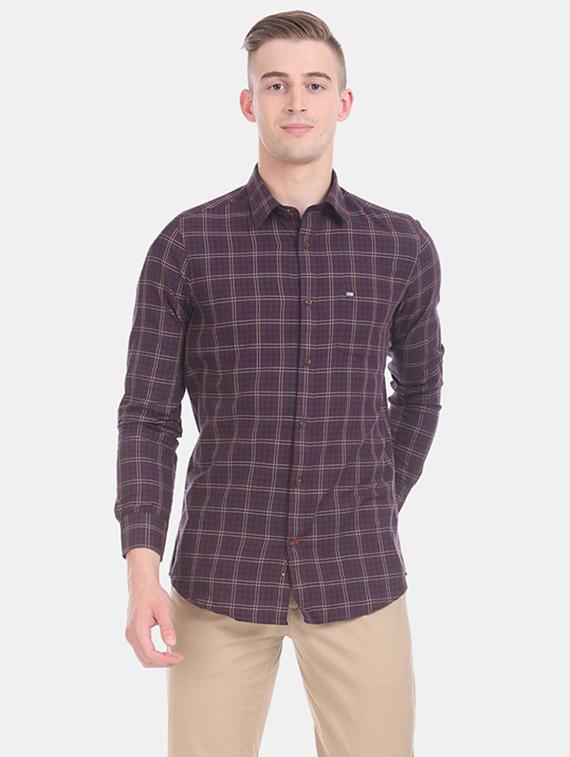 maroon checkered casual shirt - 17617013 - Zoom Image - 1