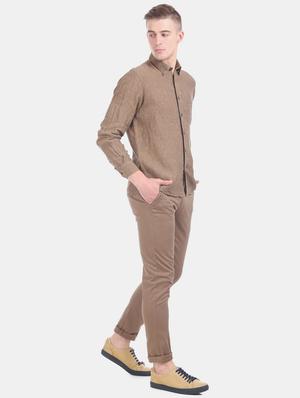 brown solid casual shirt - 17617188 - Standard Image - 4