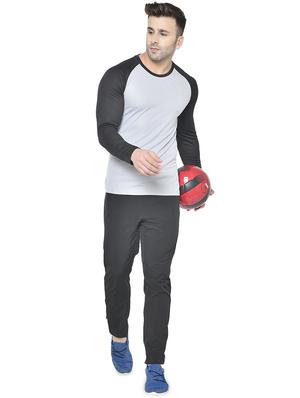 grey color block raglan t-shirt - 17617334 - Standard Image - 4