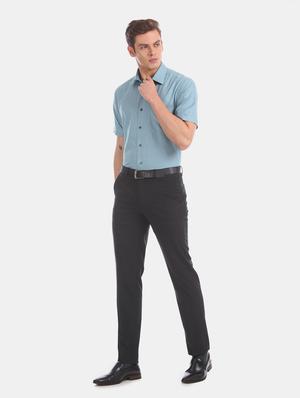 blue solid formal shirt - 17617914 - Standard Image - 4