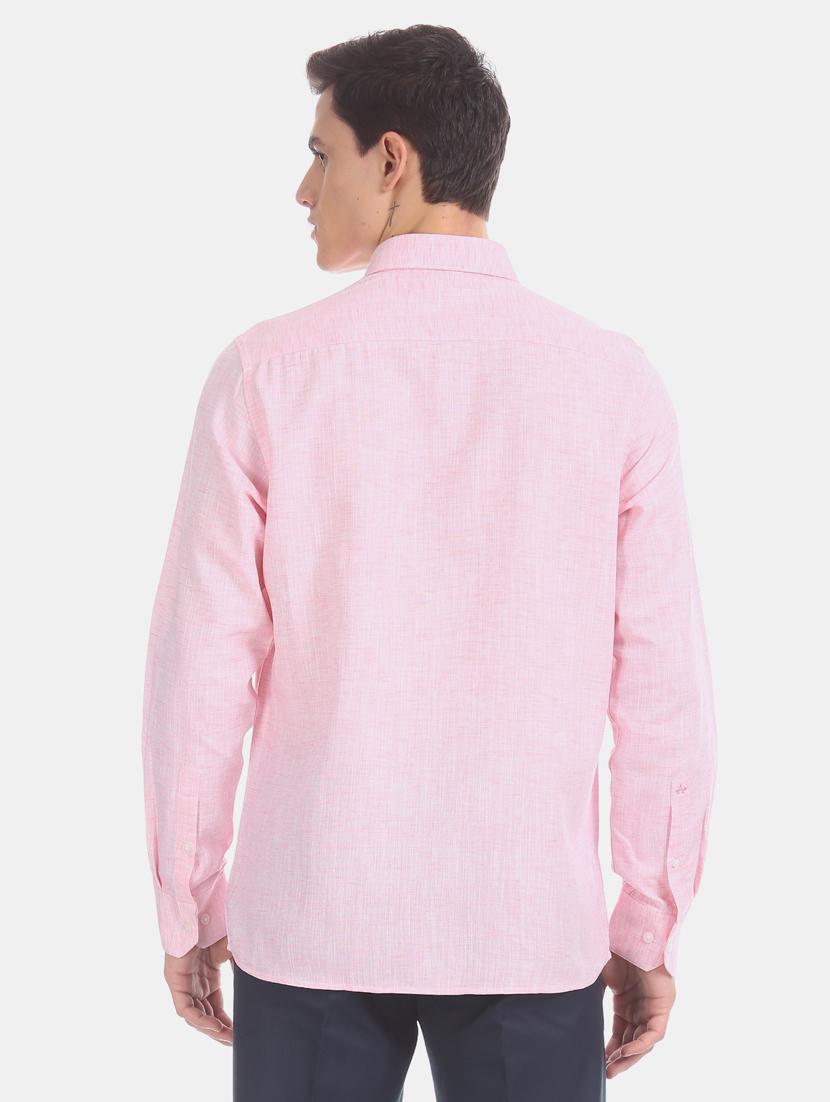 pink solid formal shirt - 17617965 - Zoom Image - 3