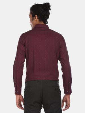 maroon self design formal shirt - 17618011 - Standard Image - 3
