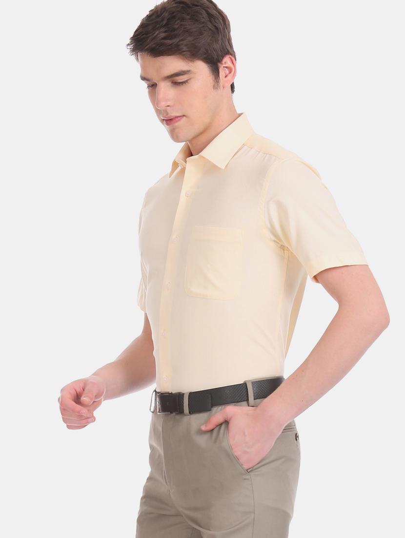 yellow solid formal shirt - 17618029 - Zoom Image - 3